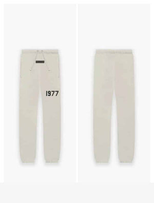 Fear of God Essentials 1977 Sweatpants Light Oatmeal
